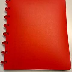 Schrift rood, zoals gemeld door Ziekenhuis Oost-Limburg met iLost