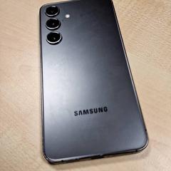 電話 Grijs Samsung がiLostで Gemeente Roermond によって報告されました