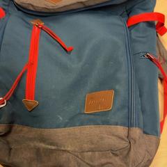 Motxilla, segons ha informat RET mitjançant iLost