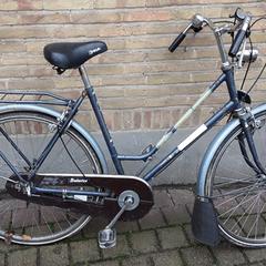 Fiets gazelle  Grijs wit, zgłoszono przez Fietsdepot Hasselt przy użyciu iLost