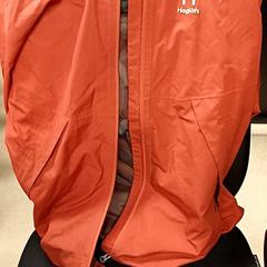 Veste, a été signalé par Qbuzz GD Groningen Peizerweg utilisant iLost