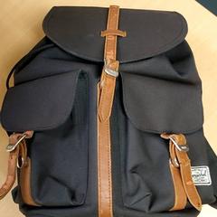 Rugzak zwart، كما تم الإبلاغ عنه بواسطة Centraal magazijn عبر iLost