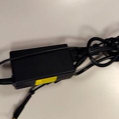 Laptop töltő Zwart, amint azt Vrije Universiteit Amsterdam az iLost segítségével jelentette.