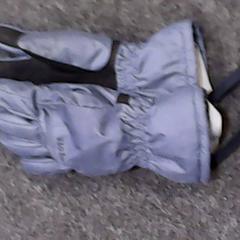 Handschuhe wedze, gemeldet von SnowWorld Landgraaf über iLost