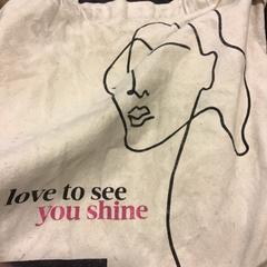 Saco, como reportado por U-OV Utrecht utilizando o iLost