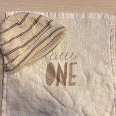 Chapéu de bebé, como reportado por Hotel Apeldoorn utilizando o iLost