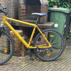 gele fiets, as reported to iLost