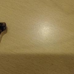 Szemüveg, amint azt Walibi Holland az iLost segítségével jelentette.