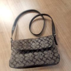 Bag, som rapportert av Connexxion Haarlem AML ved bruk av iLost