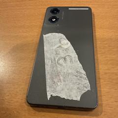 Smartphone-a Motorola, gisa salatu by Gemeente Amsterdam iLost erabiliz