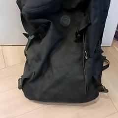 Bolsa Zwart, ha sido reportado por RRReis IJssel-Vecht con iLost