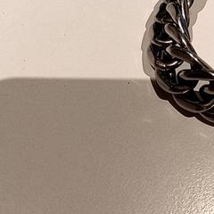 Braccialetto, come riportato da De Efteling utilizzando iLost