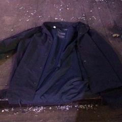 Kurtka Blauw, zgłoszono przez De Heeren van Aemstel przy użyciu iLost