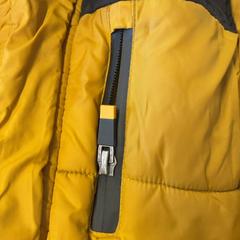 Chaqueta para niños, ha sido reportado por GVB con iLost