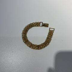 Bracelet, a été signalé par IKEA Groningen utilisant iLost