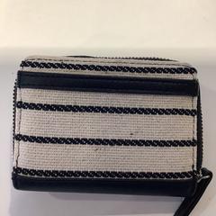 Portemonnee, zoals gemeld door Gemeente Amsterdam met iLost