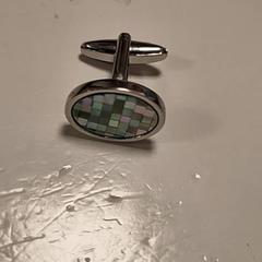 Manchetknoop, zgłoszono przez Koninklijk Theater Carré przy użyciu iLost