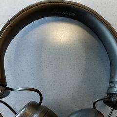 Elektronika - hoofdtelefoon, jak nahlášeno Centraal magazijn pomocí iLost