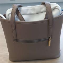 Bag Vandevelde, as reported by Arriva West-Brabant using iLost