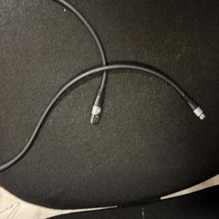 케이블 iphone, iLost를 사용하여 The Dominican에 보고됨