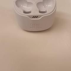 Hörlursfodral Wit, rapporterat av HvA Amstelcampus med iLost