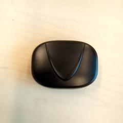 Airpod Zwart, a été signalé par Arriva Den-Bosch utilisant iLost