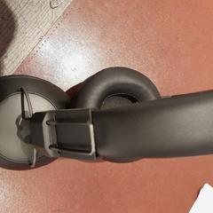 Casco, come riportato da TCL utilizzando iLost