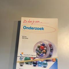 Llibres, segons ha informat Padualaan 101 mitjançant iLost