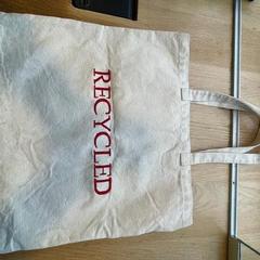 Taška Wit, jak nahlášeno Hortus pomocí iLost