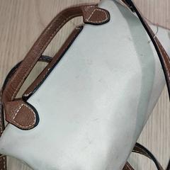 Tas - Handtasje, zoals gemeld door Regio Antwerpen - Brussel met iLost