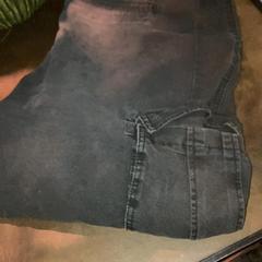 Džíny, jak nahlášeno Van der Valk Hotel Heerlen pomocí iLost