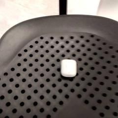 Oorpods, jak nahlášeno Arriva Infoshop Enschede pomocí iLost