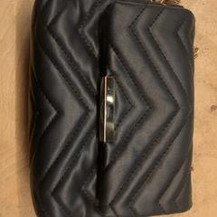 Bag, as reported by Pathé Utrecht Leidsche Rijn using iLost