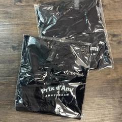 Camisa, segons ha informat Inntel Hotels Amsterdam Centre mitjançant iLost