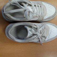 Shoes, as reported by Inntel Hotels Amsterdam Centre using iLost