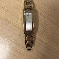 Reloxo de pulso & Mire, segundo informou Pathé Tuschinski usando iLost