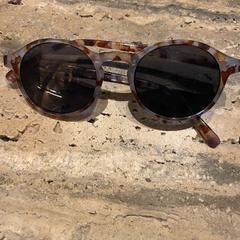 Gafas de sol, segundo informou Van der Valk Spier-Dwingeloo usando iLost