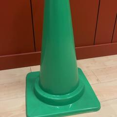 コーン, come riportato da IKEA福岡新宮 utilizzando iLost