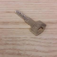 Chaveiro com chaves, como reportado por IKEA Breda utilizando o iLost