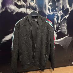 Vest, as reported by AFAS Live using iLost
