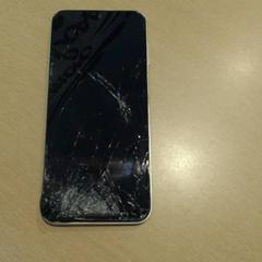 Samsung licht groen, som rapportert av Walibi Holland ved bruk av iLost