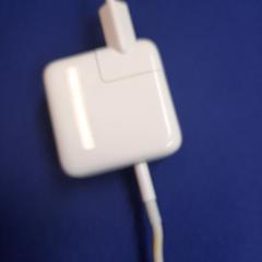 Oplader, as reported by UvA REC using iLost