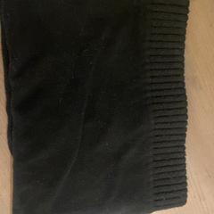 ジーンズ Kol zwart がiLostで Pathé Arnhem によって報告されました