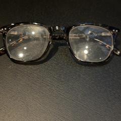 眼鏡 がiLostで Van der Valk Hotel Utrecht によって報告されました