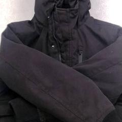 Detská bunda Zwart, ako bolo nahlásené IKEA Utrecht pomocou iLost