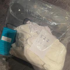 T shirt & Oplader, zoals gemeld door Van der Valk Hotel Haarlem met iLost