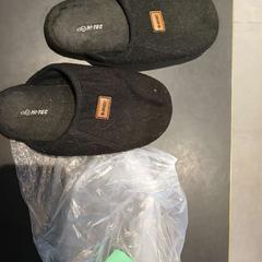 Sko black slippers, som rapportert av Conscious Hotel Westerpark ved bruk av iLost