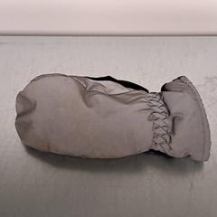 Glove, as reported by Keolis Lund using iLost