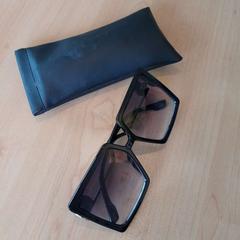 İLost kullanarak TCL tarafından bildirildiği gibi Güneş gözlüğü LUNETTE NOIRE AVEC ETUI NOIR