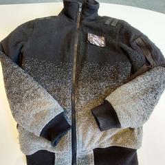 Bunda Jacket Urban District, jak nahlášeno TU/e - Receptie Flux pomocí iLost